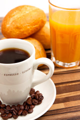 Frühstück Gesund Brötchen Kaffee Obst Salat