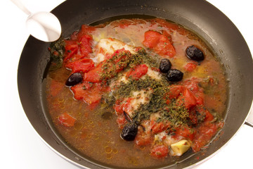 Pesce in pentola