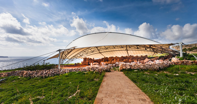 Malta, Hagar Quim Temple