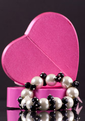 Pretty Pearl Bracelet Holiday Gift for Wife