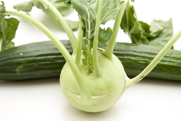 Kohlrabi und Gurke
