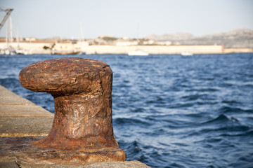 Fototapeta na wymiar Anchorage on the quay of the port of La Maddalena