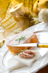 paté on golden table-paté  in tavola dorata