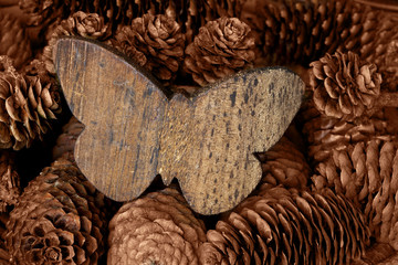 Schmetterling aus Holz