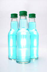 blaue flaschen