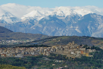 Obraz premium paese di montagna