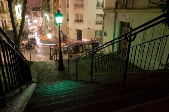 Escalier sur la Butte Montmartre - Paris