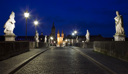 Fototapeta premium Wurzburg Alte Mainbrucke, city bridge by night