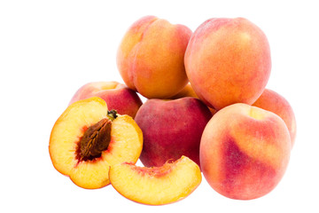 Fototapeta na wymiar few peachs