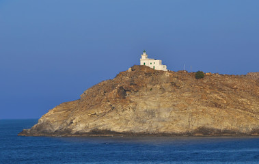 Fototapeta na wymiar Old lighthouse