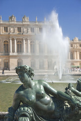 Fototapeta na wymiar Royal residence Versailles fountain