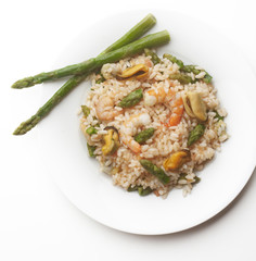 riso con asparagi e gamberi