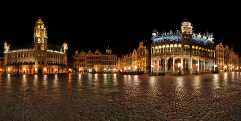 Night panorama of Grande Place,Grote Markt Brussels, Belgium © Ramilya Bogens