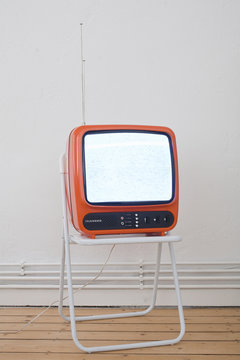 Fernseher Retrostyle Orange