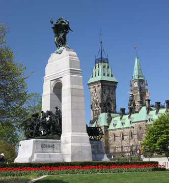 Canadian Parliament, Heroes Memorial, Ottawa