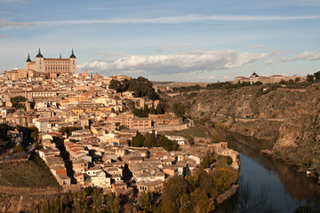 Nice view on Toledo and part od Tag river - obrazy, fototapety, plakaty