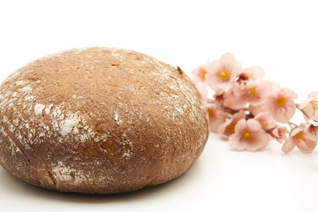 Brot mit Baumblüten