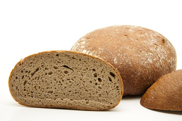 Brot angeschnitten