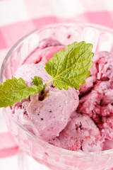 berry ice cream