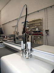 Flatbed cutter/router (cutting plotter)