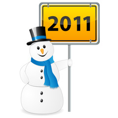 Schneemann und Ortsschild 2011