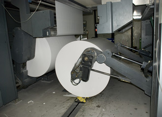 Web rolls offset press