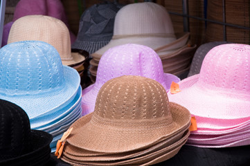 Damenhüte