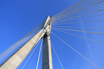 Fototapeta na wymiar Nowoczesny most