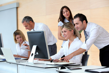 Obraz premium Business people working in the office