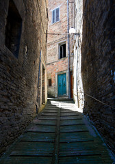 Fototapeta na wymiar Aleja smalla w Urbino