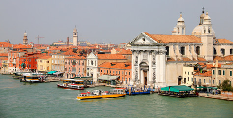 Fototapeta na wymiar Wenecja z kościoła Santa Maria del Rosario