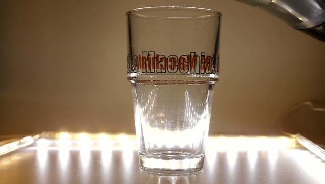 So l&auml;uft ein Latte Macchiato ein