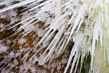 Dangerous icicles