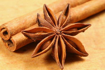 Star anise and cinnamon