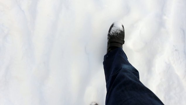 Schritte im Schnee