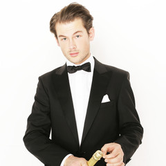 Sekt aufmachen