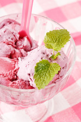 berry ice cream