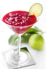 raspberry daiquiri cocktail