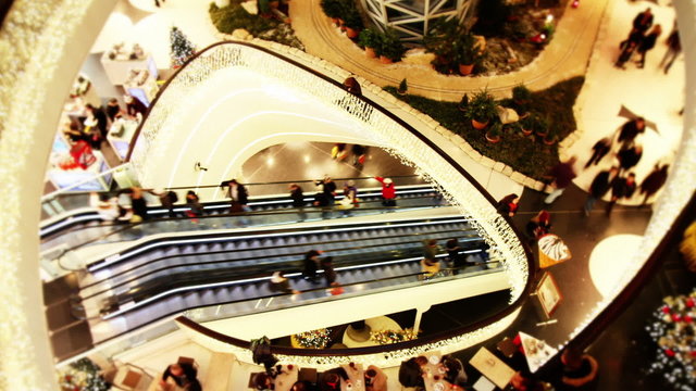 Rolltreppen im Einkaufszentrum - Zeitraffer