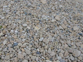 Petits galets colorés