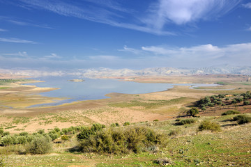 Fototapeta na wymiar Nzala El Oudaia jeziora w pobliżu Fes na Bliskim Atlas