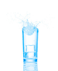 Naklejka na ściany i meble Water in the glass isolated on white background