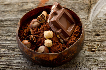 chocolate with ingredients-cioccolato e ingredienti