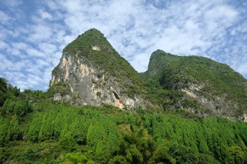 Foto op Canvas Beautiful Karst mountain landscape in Yangshuo Guilin, China . © xiaoliangge