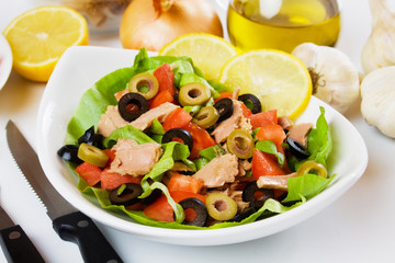 Healthy tuna salad