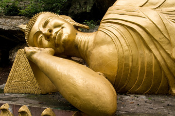 Reclining Buddha