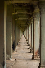 Fototapeta na wymiar Powtórzenie Kamień Przedpokój Angkor Temple Pillar