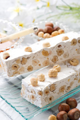 nougat with ingredients-torrone con ingredienti