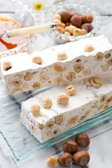 nougat with ingredients-torrone con ingredienti
