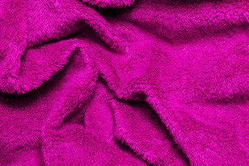 Fototapeta na wymiar Tkaniny w kolorze purpury, przytulanki